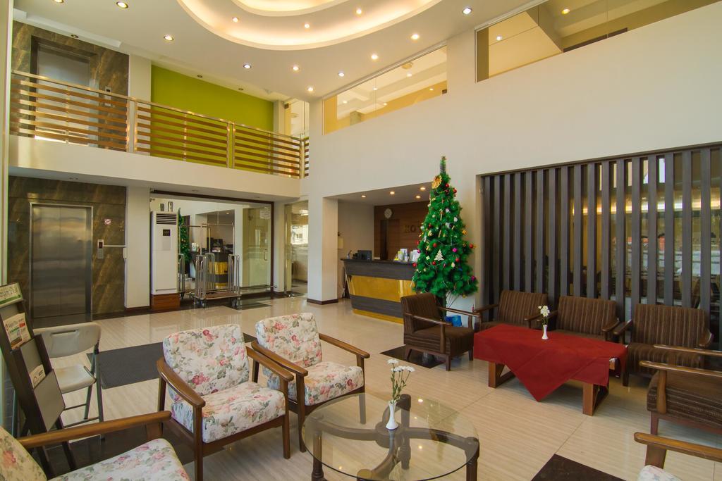 Hotel Yankin Yangon Exterior foto